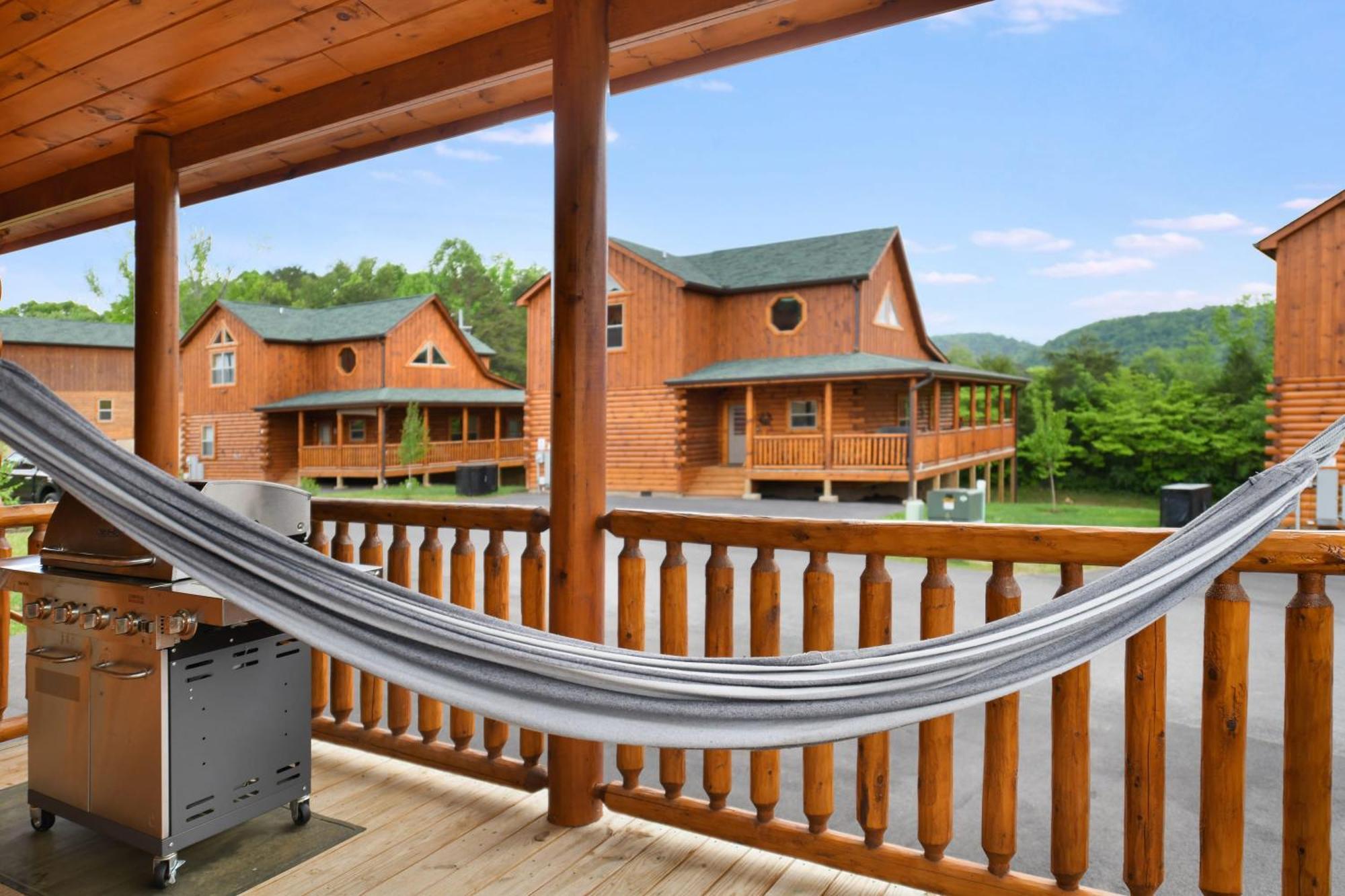 Walk To Parkway - Indoor Pool - Treehouse Loft Ps5 Villa Pigeon Forge Kültér fotó